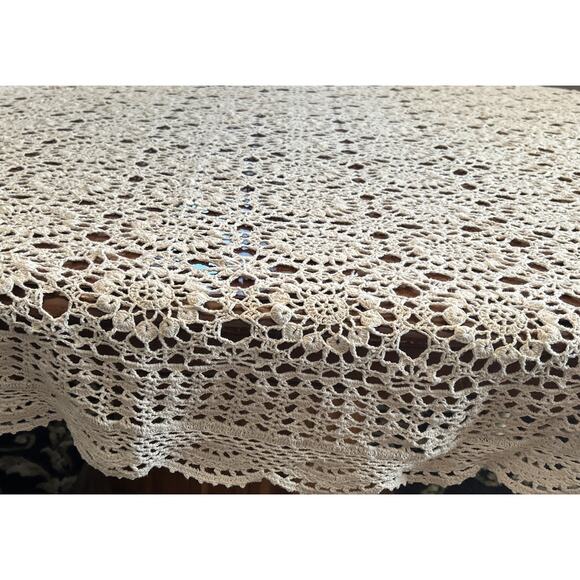 Cotton Handcrafted Crochet Filet Lace Tablecloth Scalloped Edge Oval 102 X63 - Picture 1 of 4